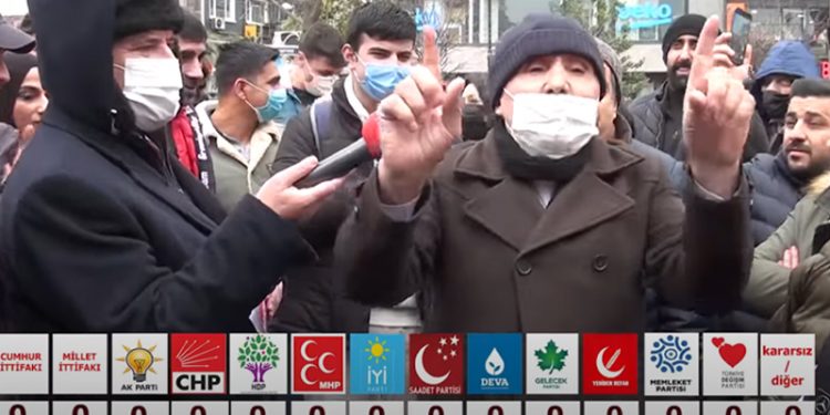 مواطن تركي يعاني من “عذاب الضمير” لدعمه حزب العدالة والتنمية