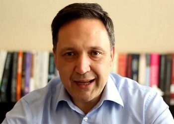 الدولار قد يتجاوز 18 ليرة في تركيا بسبب الحرب الروسية