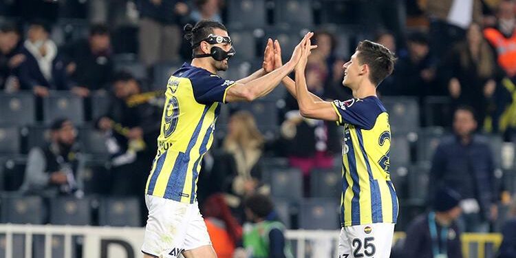 فنربخشة يهزم هاتاي سبور