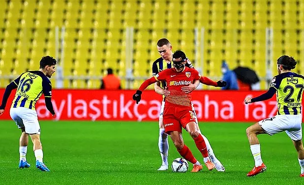 بـ 10 لاعبين.. قيصري سبور يقصي فنربخشة من كأس الزراعة