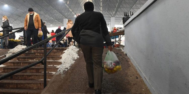 تركيا.. ارتفاع حد الفقر بنسبة 71 %