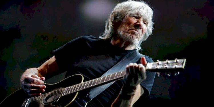 فنان بريطاني يطالب أردوغان بإطلاق سراح المغنية الكردية نديم دوراك