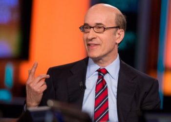 خبير دولي: تركيا قد تعاني أزمة اقتصادية أسوأ من عام 2001