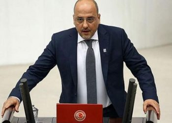 برلماني تركي يتحدث عن “مؤامرة دموية”