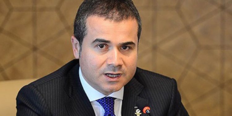 كيف انتقد وزير تركي سابق الرئيس أردوغان؟