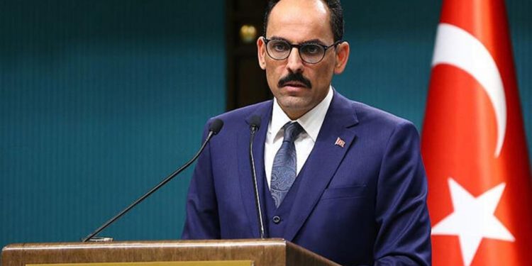 تركيا لا تنوي فرض عقوبات على روسيا