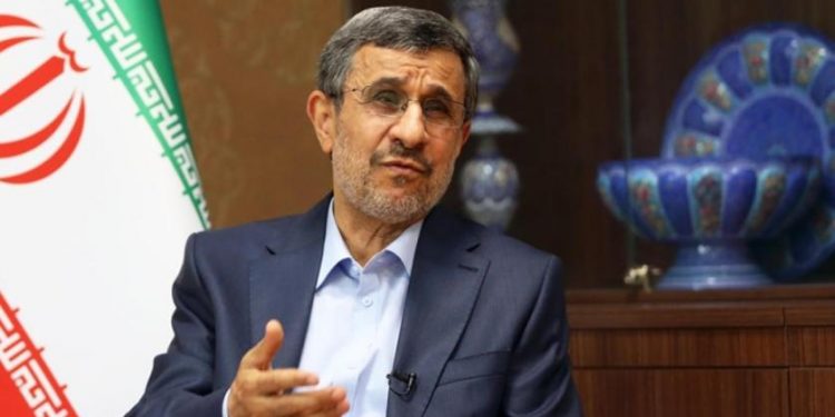 أحمد نجاد: القوى العالمية تريد تقسيم تركيا والسعودية!