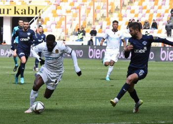 قاسم باشا يفوز بهدفين خارج أرضه على ملاطية سبور