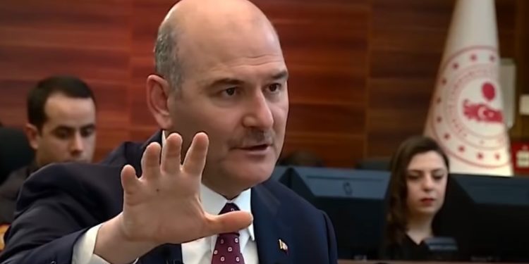 ماذا نعرف عن دستور تركيا السري؟