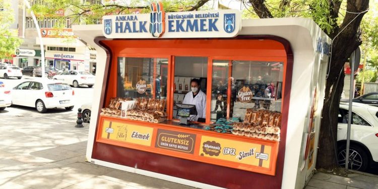 تركيا.. بلدية أنقرة ترفع سعر الخبز المدعم