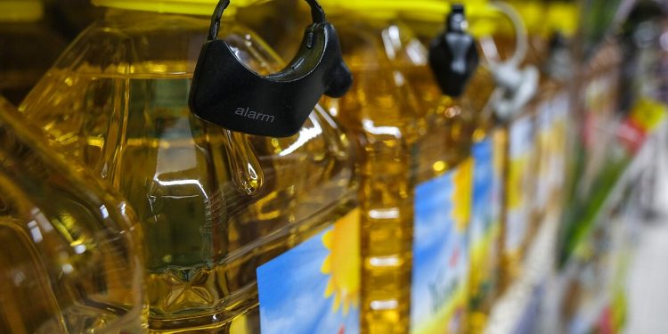 بسبب الحرب.. الزيت في تركيا سيطرح بالسوق السوداء