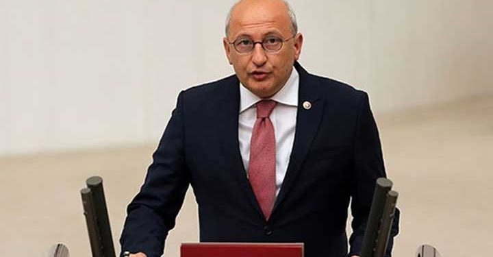 برلماني: تركيا تفتح أبوابها لمقربين من بوتين بعد فرض عقبات عليهم