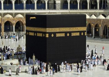 ارتفاع قيمة العمرة في تركيا 150% بسبب انهيار الليرة التركية