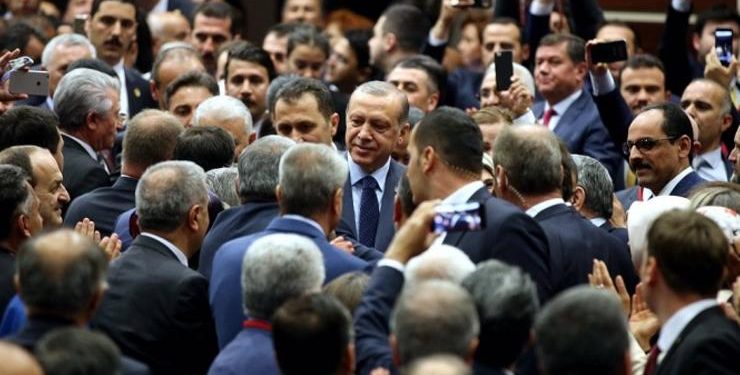 تقرير: أعضاء بحزب أردوغان يستعدون لسيناريو مغادرة السلطة