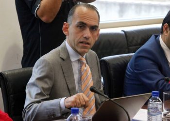 قبرص تحاول إحباط صفقة أسلحة أوروبية مع تركيا