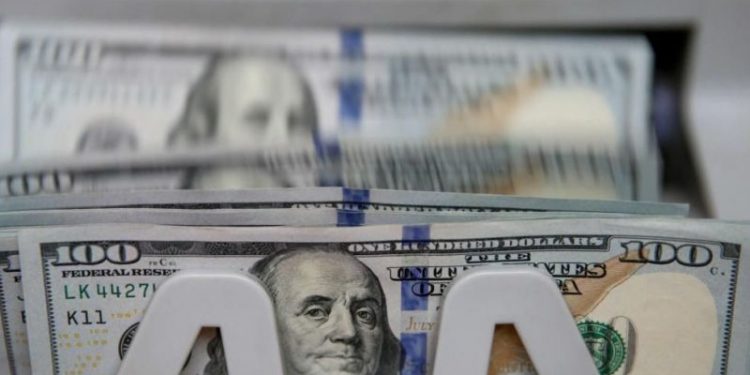 كاتب: خفض الفائدة رفع دين تركيا الخارجي إلى 2.9 ترليون ليرة