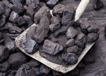 تركيا.. الفحم يباع بالسوق السوداء بأسعار مرتفعة