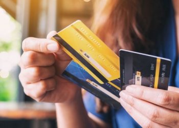 تركيا.. ديون بطاقات الائتمان تبلغ 8.5 مليار ليرة