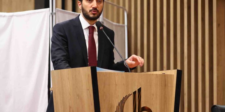 الإعلان عن مرشح حزب العدالة والتنمية لمنصب رئيس بلدية “باغجلار”