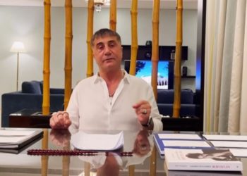 سادات بكر يتفاعل على تويتر لأول مرة منذ 5 أشهر