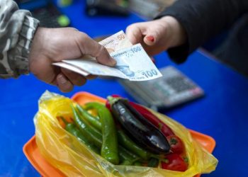 تركيا.. تضخم أسعار الغذاء يصل إلى 107٪