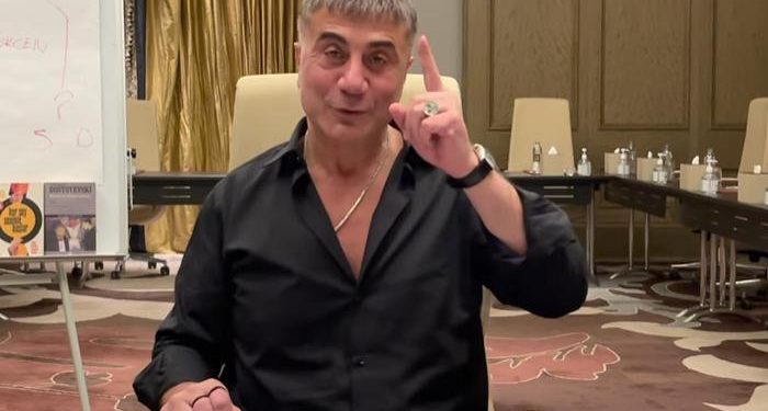 زعيم مافيا يهدد مجددا بالكشف عن فضائح مسؤولين أتراك