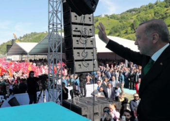 تركيا.. أردوغان يخطط للنزول إلى الشارع استعدادًا للانتخابات