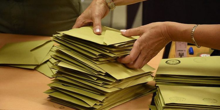 تركيا.. هل يتم إقصاء القضاة غير المرغوب فيهم من المراقبة على الانتخابات؟