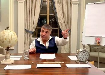 زعيم مافيا يكشف كيف تم إرسال الأسلحة من تركيا إلى سوريا