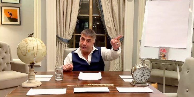 زعيم مافيا يكشف كيف تم إرسال الأسلحة من تركيا إلى سوريا