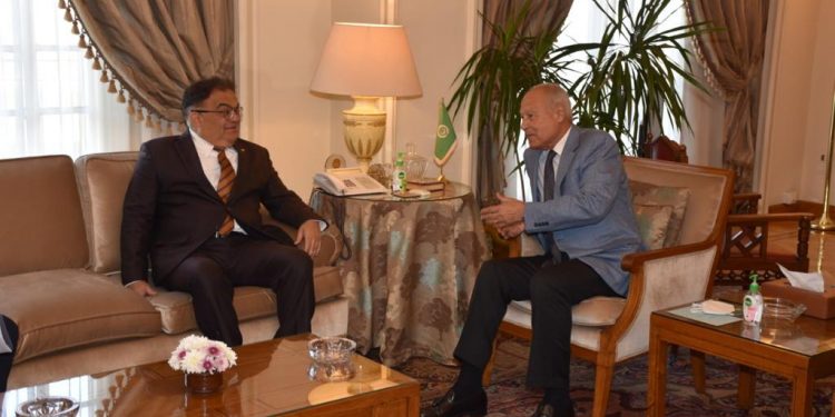 أبو الغيط يستقبل وزير الشؤون الاستراتيجية البرازيلي