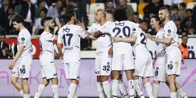 فنربخشة يحرز 5 أهداف نظيفة في شباك يني ملاطية