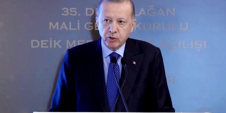 أردوغان: لا أحد جائع في تركيا!