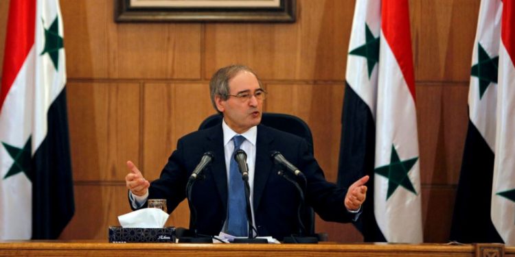 وزير الخارجية السوري: مخطّط أردوغان لإعادة مليون لاجئ سوري “حقٌّ يُرادُ به باطلٌ”