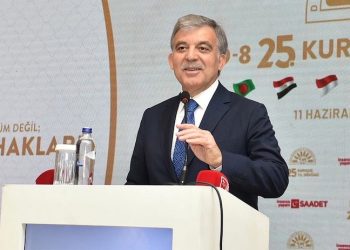 عبد الله جول: الحرب ليست مزحة