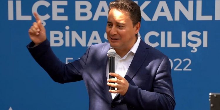 باباجان: قصر أردوغان سيهتز يوم الانتخابات!