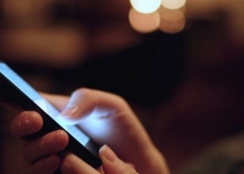 خبير معلوماتي: أردوغان يفرض الخوف على تركيا بـ “قانون الرقابة”