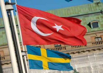 السويد تجهّز قائمة من 10 لاجئين لديها من “حزب العمال الكردستاني” لتسليمهم إلى “تركيا”