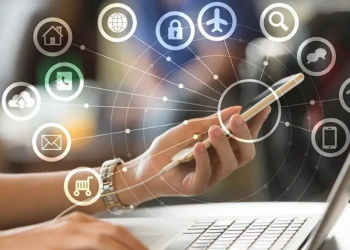 ولو كان يسقط من السماء