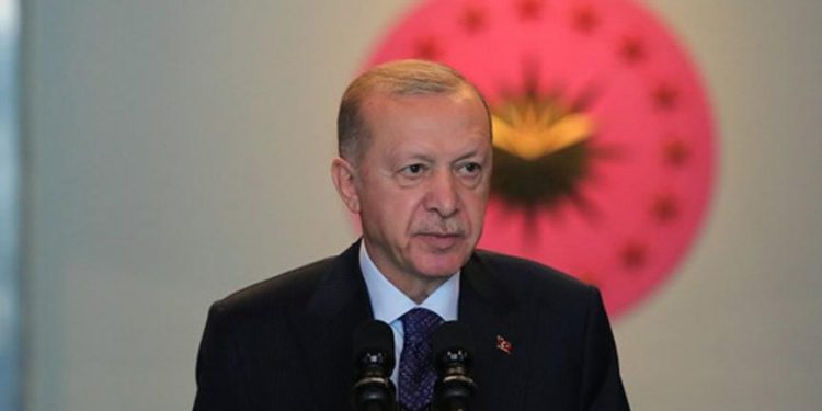 أردوغان يوافق على زيادة كبيرة في فوائد القروض المتأخرة