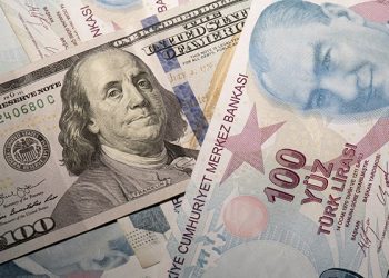 بنك فرنسي: الدولار في تركيا سيبلغ 22 ليرة!