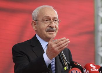 زعيم المعارضة التركية يستخدم لقبًا فريدًا