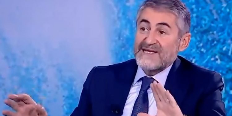 وزير المالية التركي: بلغنا أعلى رقم شهري للصادرات