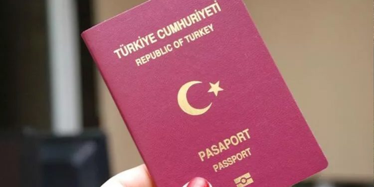 مسؤول أوروبي: معدل رفض تأشيرات “شنجن” للأتراك مرتفع