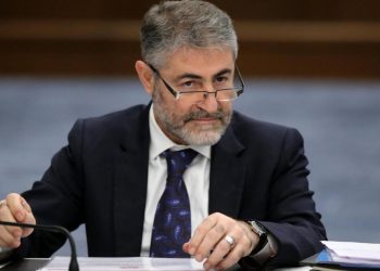 وزير الخزانة التركي: فترات التضخم الأولى “حلوة”!!