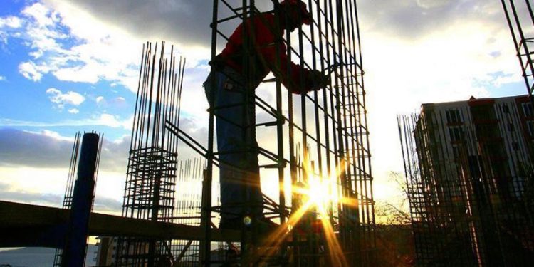 تركيا.. زيادة سنوية تفوق 100% في تكاليف الإنشاءات