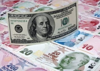 الدولار يسجل أعلى قيمة أمام الليرة التركية خلال 2022