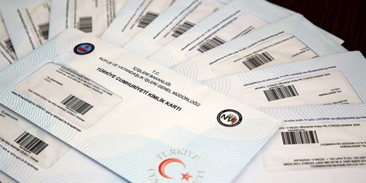 برلماني: 27 ألف أجنبيًا حصلوا على الجنسية التركية