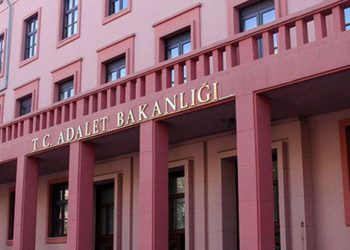 وزارة العدل التركية: أعداد الصحفيين المعتقلين “لا تعني الرأي العام”!