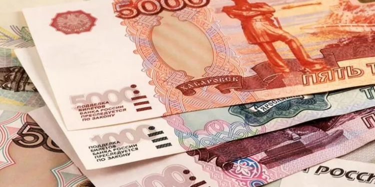 تركيا تستعد لاعتماد الروبل في تجارتها مع روسيا